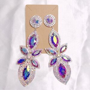 NWT Rhinestone Holographic Drop Earrings